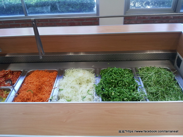 台中牛排館&元太祖蒙古烤肉(中科店)：【台中西屯】台中牛排館&元太祖蒙古烤肉－平日中午吃粗飽還ＯＫ啦