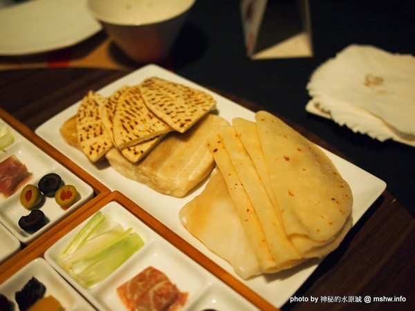 印月創意東方宴：【食記】台中WEIN Restaurant&Lounge印月創意東方宴@西屯 : 藝鴨三吃,傳統好食美味新體驗~限量的小確幸!