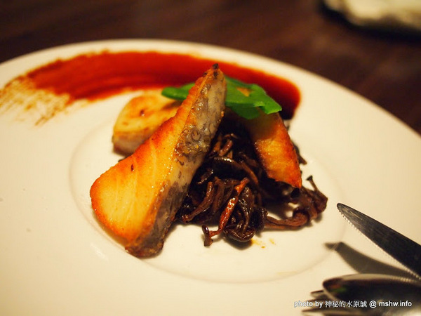 印月創意東方宴：【食記】台中WEIN Restaurant&Lounge印月創意東方宴@西屯 : 藝鴨三吃,傳統好食美味新體驗~限量的小確幸!