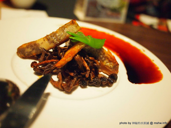 印月創意東方宴：【食記】台中WEIN Restaurant&Lounge印月創意東方宴@西屯 : 藝鴨三吃,傳統好食美味新體驗~限量的小確幸!