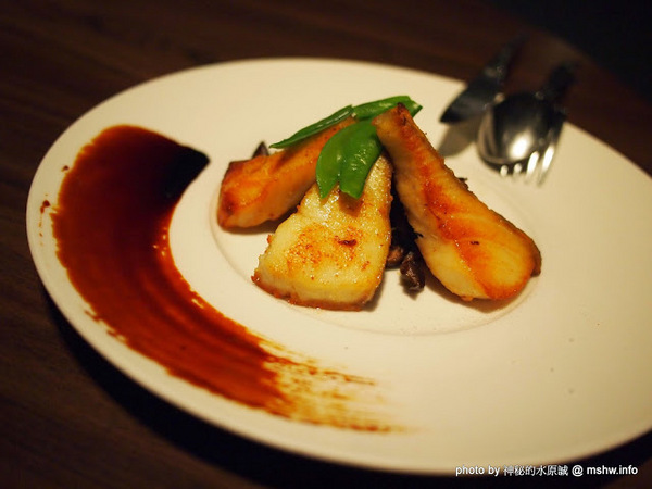 印月創意東方宴：【食記】台中WEIN Restaurant&Lounge印月創意東方宴@西屯 : 藝鴨三吃,傳統好食美味新體驗~限量的小確幸!