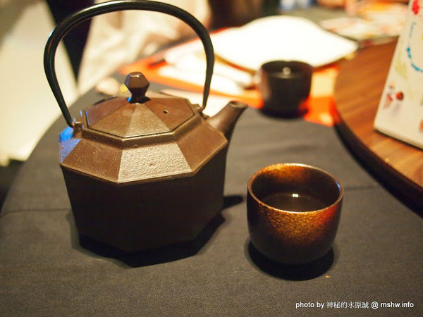 印月創意東方宴：【食記】台中WEIN Restaurant&Lounge印月創意東方宴@西屯 : 藝鴨三吃,傳統好食美味新體驗~限量的小確幸!