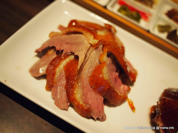 印月創意東方宴：【食記】台中WEIN Restaurant&Lounge印月創意東方宴@西屯 : 藝鴨三吃,傳統好食美味新體驗~限量的小確幸!