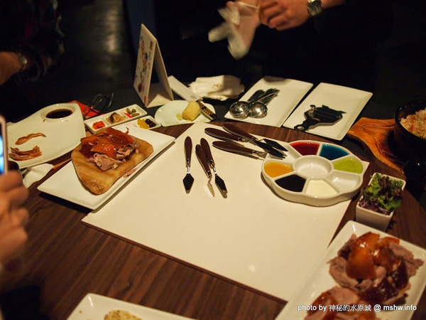 印月創意東方宴：【食記】台中WEIN Restaurant&Lounge印月創意東方宴@西屯 : 藝鴨三吃,傳統好食美味新體驗~限量的小確幸!