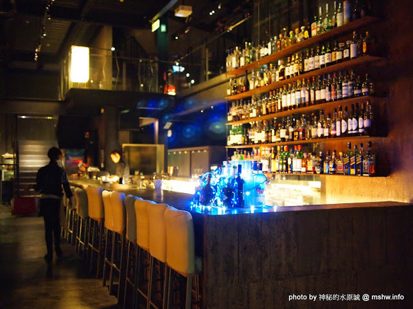 印月創意東方宴：【食記】台中WEIN Restaurant&Lounge印月創意東方宴@西屯 : 藝鴨三吃,傳統好食美味新體驗~限量的小確幸!