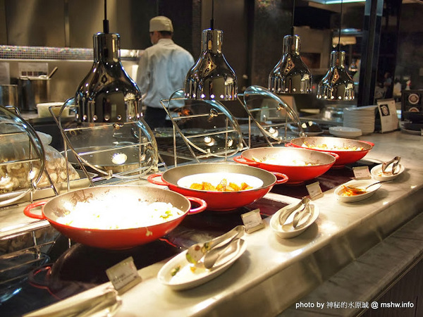 饗食天堂(台中店):【食記】台中西屯-饗食天堂自助美饌-台中遠百店 : 選擇繁多的異國創意料理,吃一圈就撐死啦…