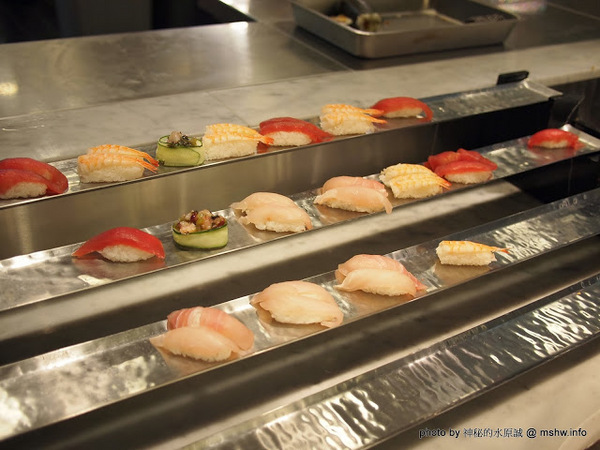 饗食天堂(台中店):【食記】台中西屯-饗食天堂自助美饌-台中遠百店 : 選擇繁多的異國創意料理,吃一圈就撐死啦…