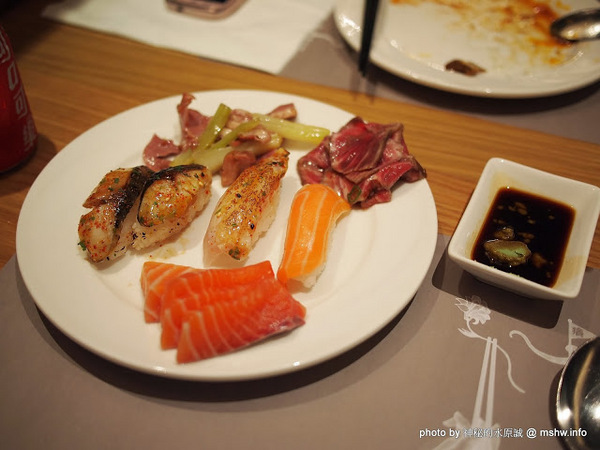 饗食天堂(台中店):【食記】台中西屯-饗食天堂自助美饌-台中遠百店 : 選擇繁多的異國創意料理,吃一圈就撐死啦…