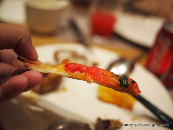 饗食天堂(台中店):【食記】台中西屯-饗食天堂自助美饌-台中遠百店 : 選擇繁多的異國創意料理,吃一圈就撐死啦…