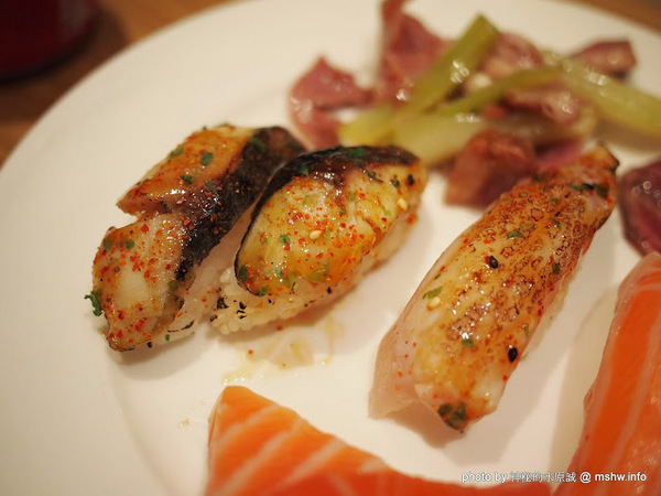 饗食天堂(台中店):【食記】台中西屯-饗食天堂自助美饌-台中遠百店 : 選擇繁多的異國創意料理,吃一圈就撐死啦…