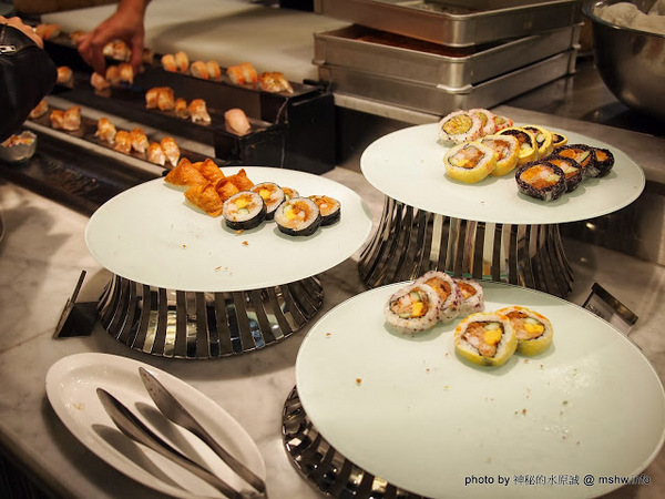 饗食天堂(台中店):【食記】台中西屯-饗食天堂自助美饌-台中遠百店 : 選擇繁多的異國創意料理,吃一圈就撐死啦…