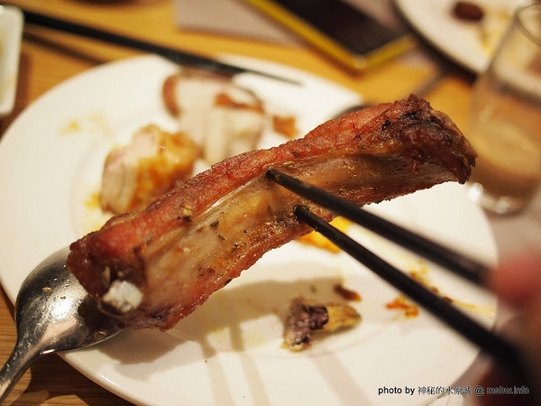 饗食天堂(台中店):【食記】台中西屯-饗食天堂自助美饌-台中遠百店 : 選擇繁多的異國創意料理,吃一圈就撐死啦…