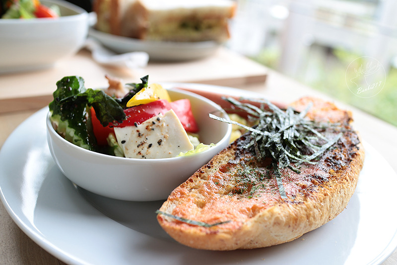 Banbi217 美食旅遊: 目覺咖啡三店 mezamas hikohi (台中西區精誠七街美食、咖啡館、早午餐、下午茶)