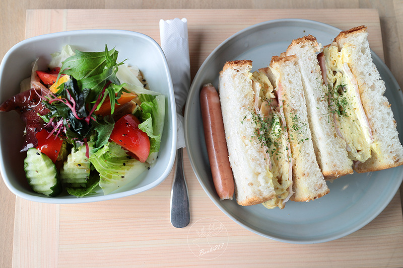 Banbi217 美食旅遊: 目覺咖啡三店 mezamas hikohi (台中西區精誠七街美食、咖啡館、早午餐、下午茶)