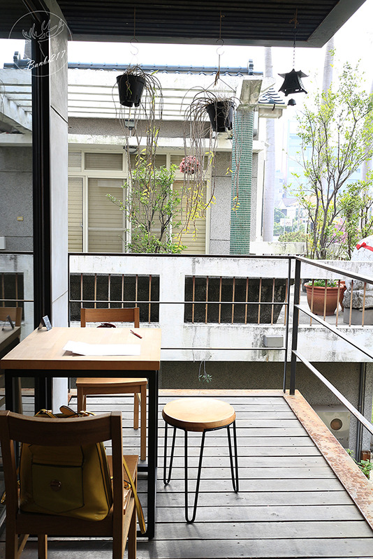 Banbi217 美食旅遊: 目覺咖啡三店 mezamas hikohi (台中西區精誠七街美食、咖啡館、早午餐、下午茶)