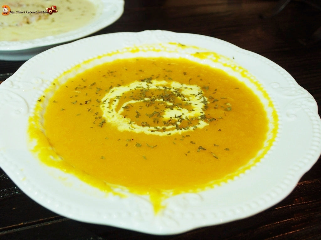 28949947556_69b5f68fca_b