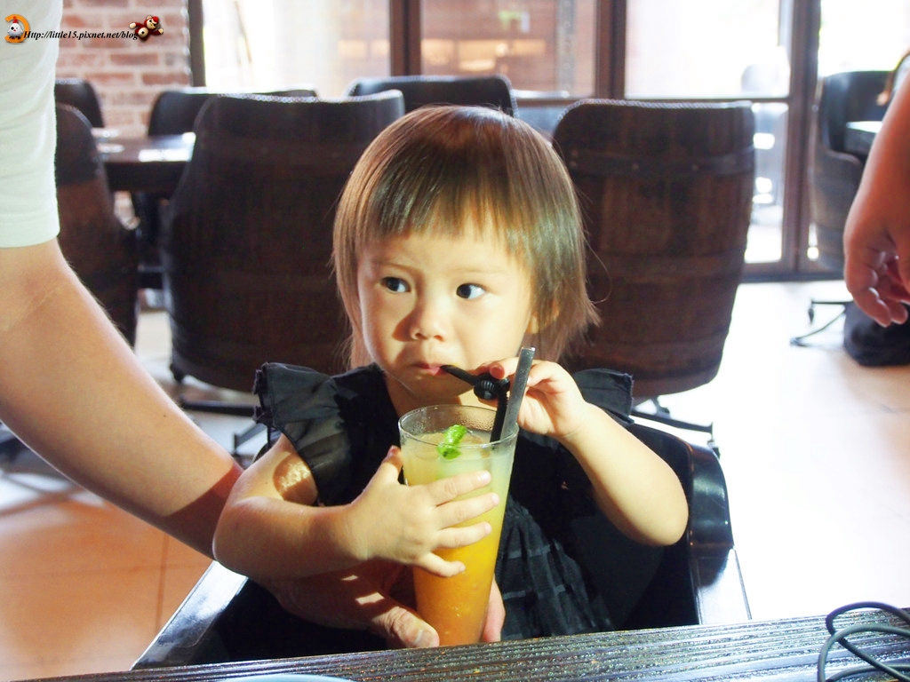 28365184923_b635efe7f9_b