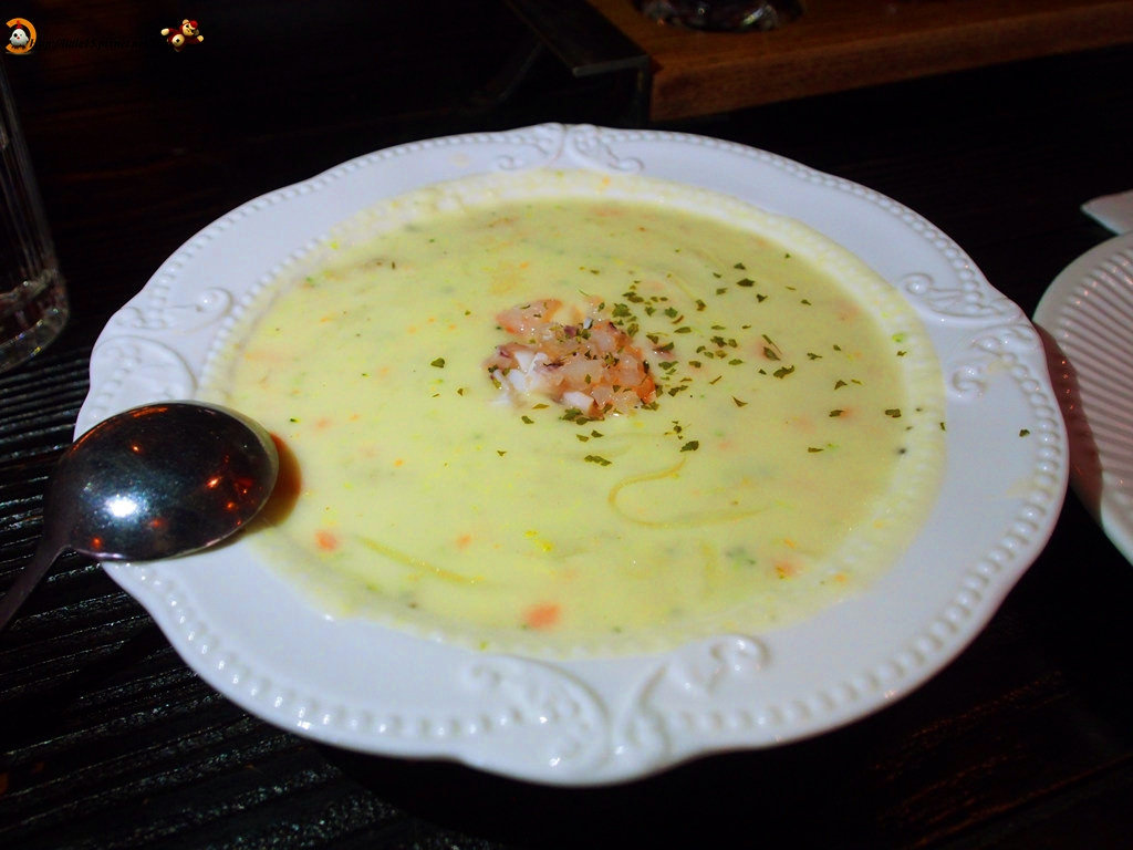 28362901464_67f4ff793a_b