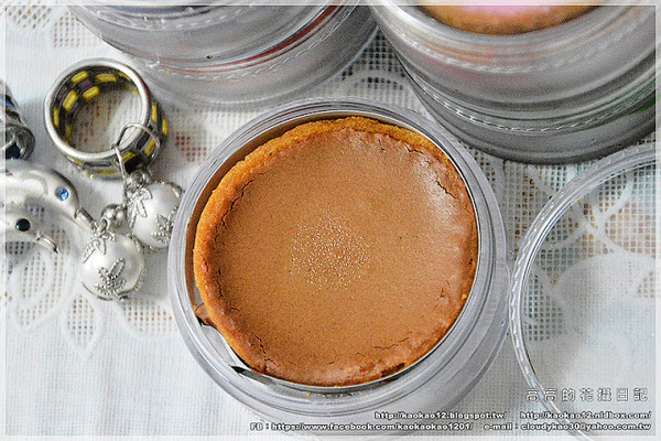 咕咕霍夫(漢口烘焙門市):【宅配】咕咕霍夫 午茶甜點時光:Petit Four & 茶蘋果蛋糕(TVBS報導推薦)