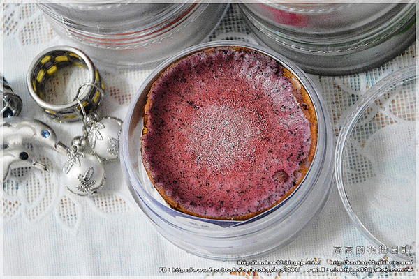 咕咕霍夫(漢口烘焙門市):【宅配】咕咕霍夫 午茶甜點時光:Petit Four & 茶蘋果蛋糕(TVBS報導推薦)