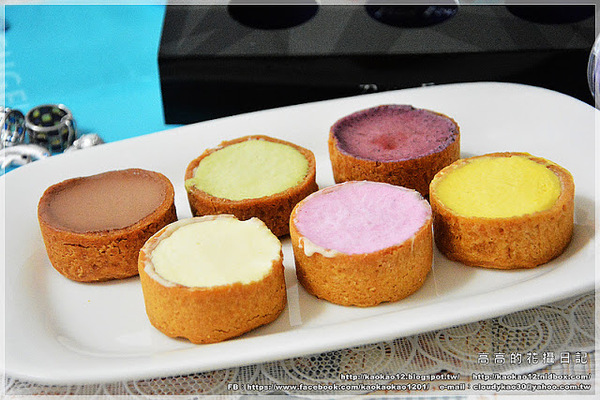 咕咕霍夫(漢口烘焙門市):【宅配】咕咕霍夫 午茶甜點時光:Petit Four & 茶蘋果蛋糕(TVBS報導推薦)