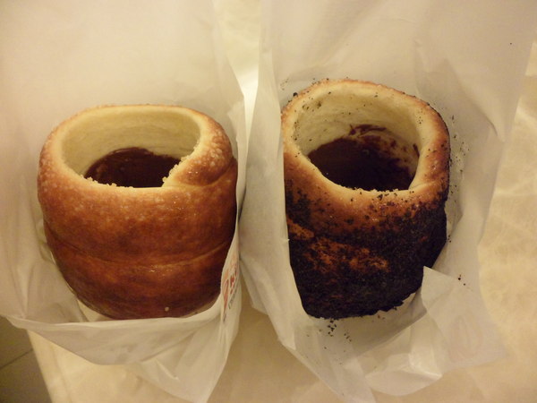巧朵滋匈牙利煙囪捲專賣店(逢甲總店)：【台中逢甲夜市．點心】煙囪捲☆東歐匈牙利百年傳統點心