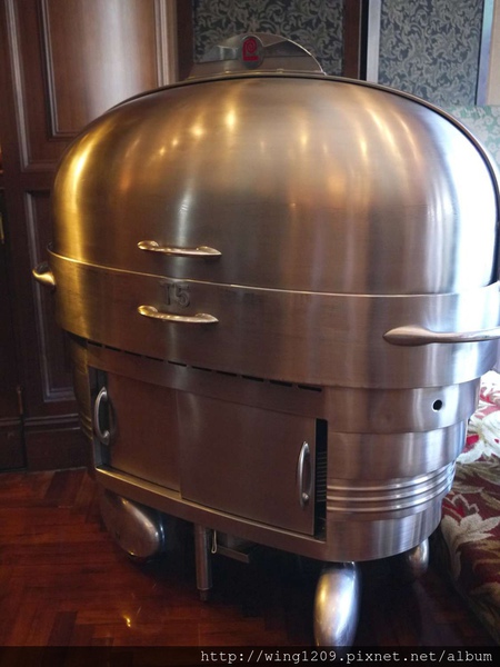 Lawry's勞瑞斯牛肋排餐廳:頂級美味饗宴。【Lawry’s勞瑞斯牛肋排餐廳】