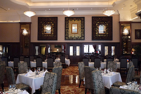 Lawry's勞瑞斯牛肋排餐廳:嚴選食材頂級美味【Lawry’s勞瑞斯牛肋排餐廳】