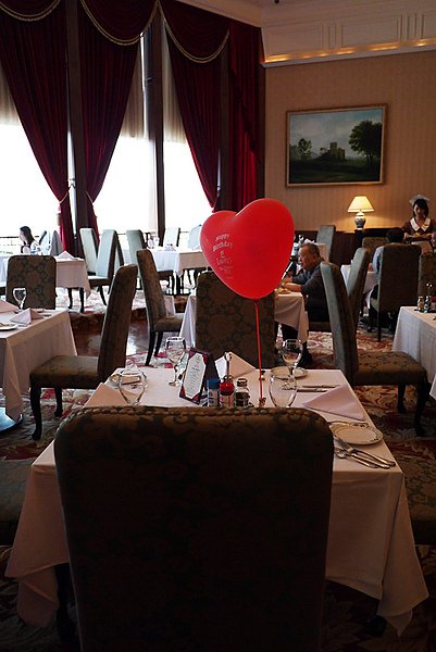 Lawry's勞瑞斯牛肋排餐廳:嚴選食材頂級美味【Lawry’s勞瑞斯牛肋排餐廳】