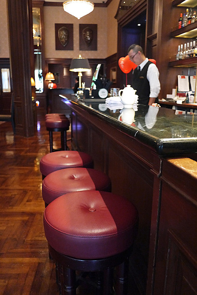 Lawry's勞瑞斯牛肋排餐廳:嚴選食材頂級美味【Lawry’s勞瑞斯牛肋排餐廳】