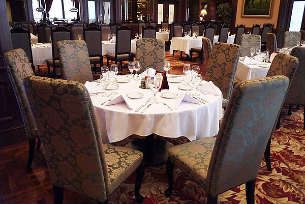 Lawry's勞瑞斯牛肋排餐廳:嚴選食材頂級美味【Lawry’s勞瑞斯牛肋排餐廳】