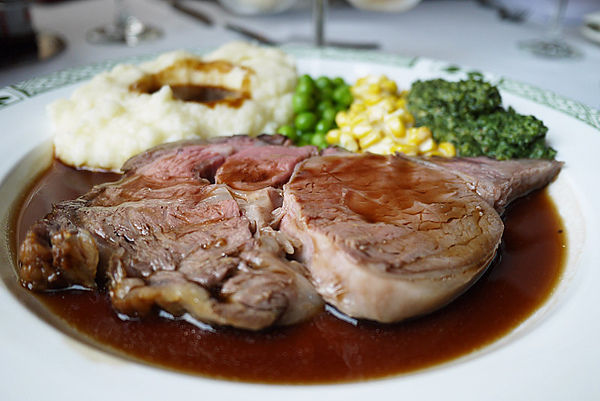 Lawry's勞瑞斯牛肋排餐廳:嚴選食材頂級美味【Lawry’s勞瑞斯牛肋排餐廳】