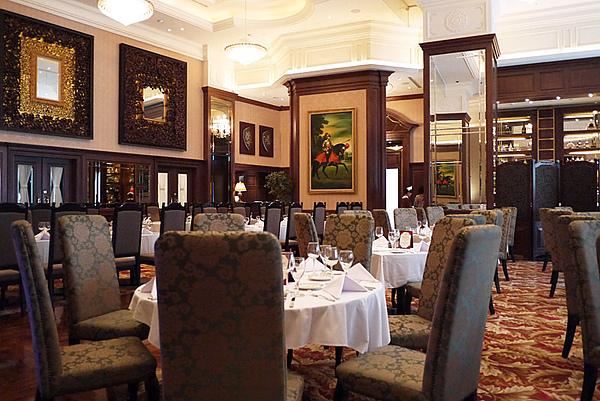 Lawry's勞瑞斯牛肋排餐廳:嚴選食材頂級美味【Lawry’s勞瑞斯牛肋排餐廳】