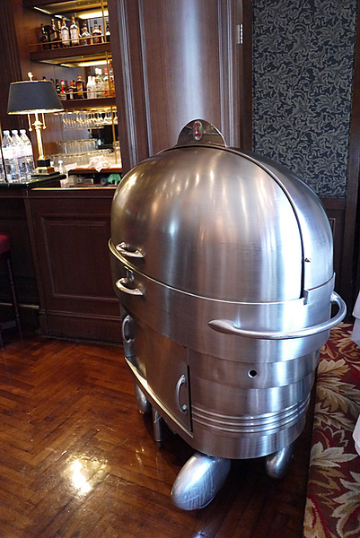 Lawry's勞瑞斯牛肋排餐廳:嚴選食材頂級美味【Lawry’s勞瑞斯牛肋排餐廳】