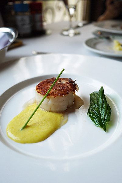 Lawry's勞瑞斯牛肋排餐廳:嚴選食材頂級美味【Lawry’s勞瑞斯牛肋排餐廳】