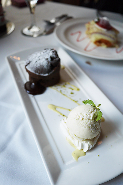 Lawry's勞瑞斯牛肋排餐廳:嚴選食材頂級美味【Lawry’s勞瑞斯牛肋排餐廳】