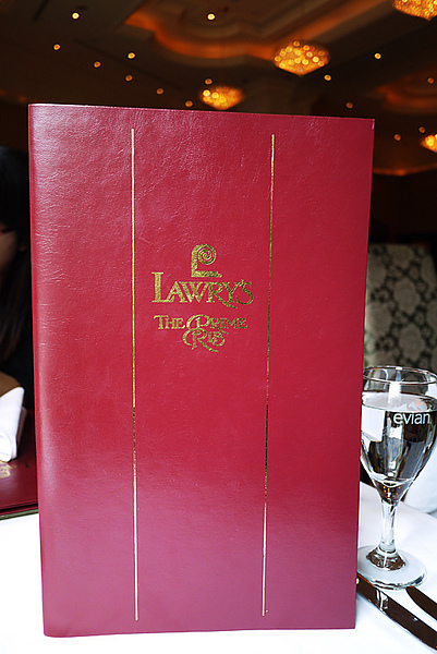 Lawry's勞瑞斯牛肋排餐廳:嚴選食材頂級美味【Lawry’s勞瑞斯牛肋排餐廳】