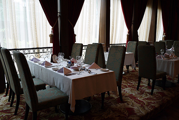 Lawry's勞瑞斯牛肋排餐廳:嚴選食材頂級美味【Lawry’s勞瑞斯牛肋排餐廳】