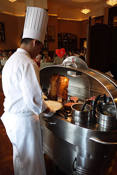 Lawry's勞瑞斯牛肋排餐廳:嚴選食材頂級美味【Lawry’s勞瑞斯牛肋排餐廳】