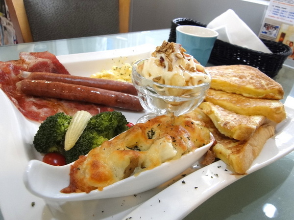 劍潭青年活動中心：台北｜士林景觀住宿 劍潭海外青年活動中心 入住城市御花園絕景 士林夜市走路10分內 超推P&P Cafe早午餐