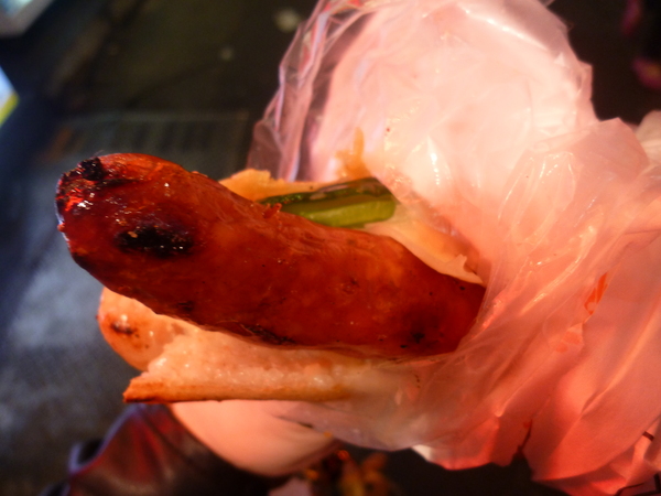 逢甲夜市：【台中】228假期台中行之美食無法吃透透－逢甲夜市