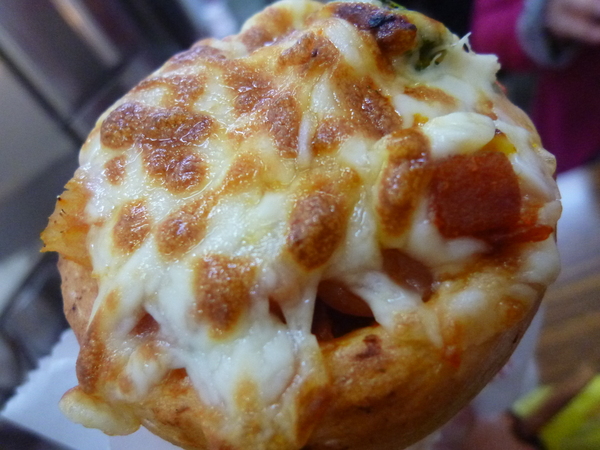 逢甲夜市：【台中】228假期台中行之美食無法吃透透－逢甲夜市