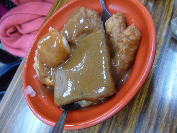 逢甲夜市：【台中】228假期台中行之美食無法吃透透－逢甲夜市