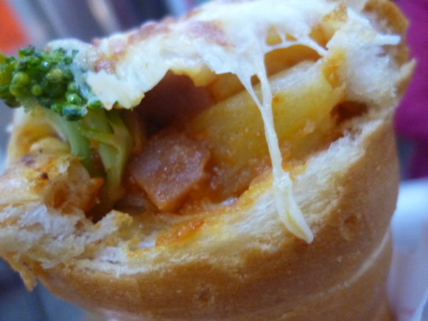 逢甲夜市：【台中】228假期台中行之美食無法吃透透－逢甲夜市