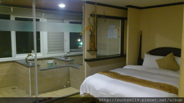 169913_3356552532244_1119166644_o