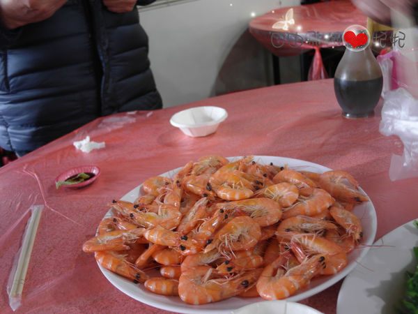 富基漁港魚產品銷售中心：『富基漁港』三點蟹的季節~好吃的海鮮在這裡