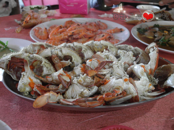 富基漁港魚產品銷售中心：『富基漁港』三點蟹的季節~好吃的海鮮在這裡