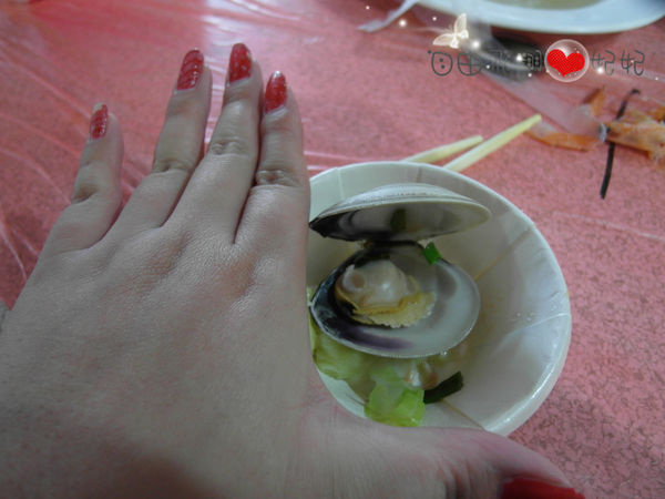 富基漁港魚產品銷售中心：『富基漁港』三點蟹的季節~好吃的海鮮在這裡