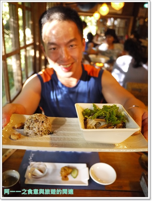 卓也小屋養生館(卓也小屋民宿):苗栗三義美食 卓也小屋蔬食火鍋吃到飽精緻料理~來試試神奇客家漢堡
