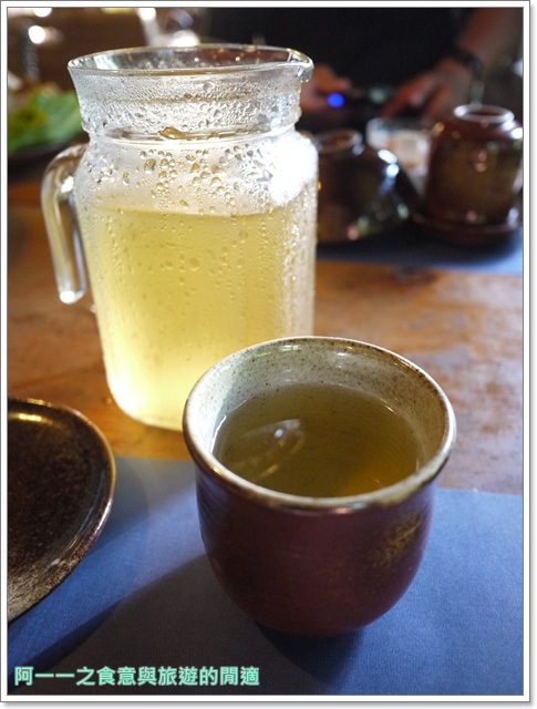 卓也小屋養生館(卓也小屋民宿):苗栗三義美食 卓也小屋蔬食火鍋吃到飽精緻料理~來試試神奇客家漢堡